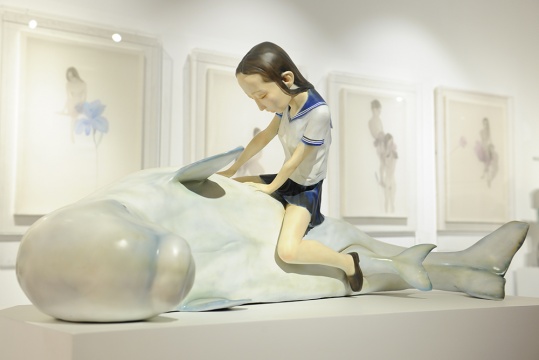 张贺  《你就是我，29岁》   106×49×55cm  铜着色   2015   b.1984  毕业于中央美术学院雕塑进修
