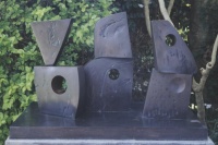 我是芭芭拉·赫普沃斯，不是亨利·摩尔的影子,Barbara Hepworth