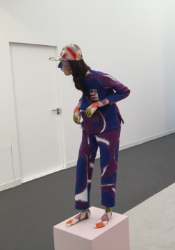 Frieze London, Kate MacGarry, Francis Upritchard, Seraphina Purple Kiss
