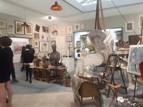 Hauser& Wirth画廊展位
