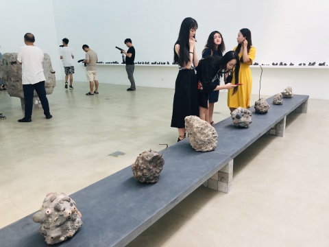 前波画廊开幕新展“宋红权：地下”
