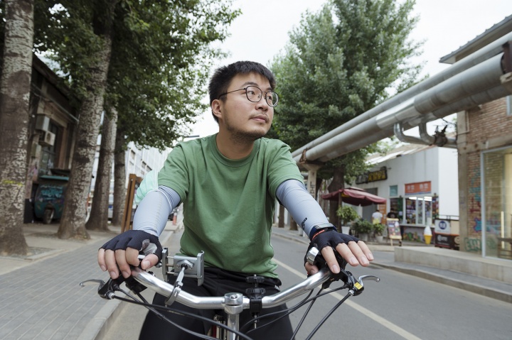 葛宇路 离艺术远一点，反而更接近艺术