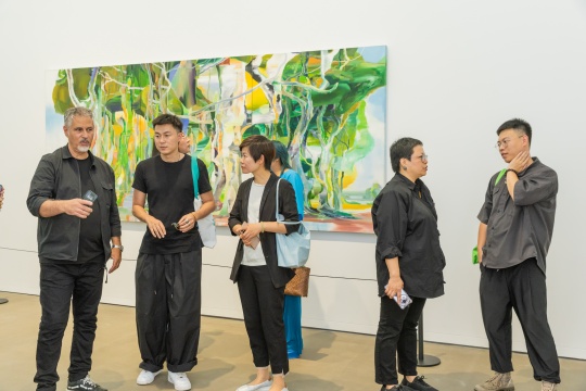 莫干山美术馆开馆，首展“不止共生”呈现多元艺术对话